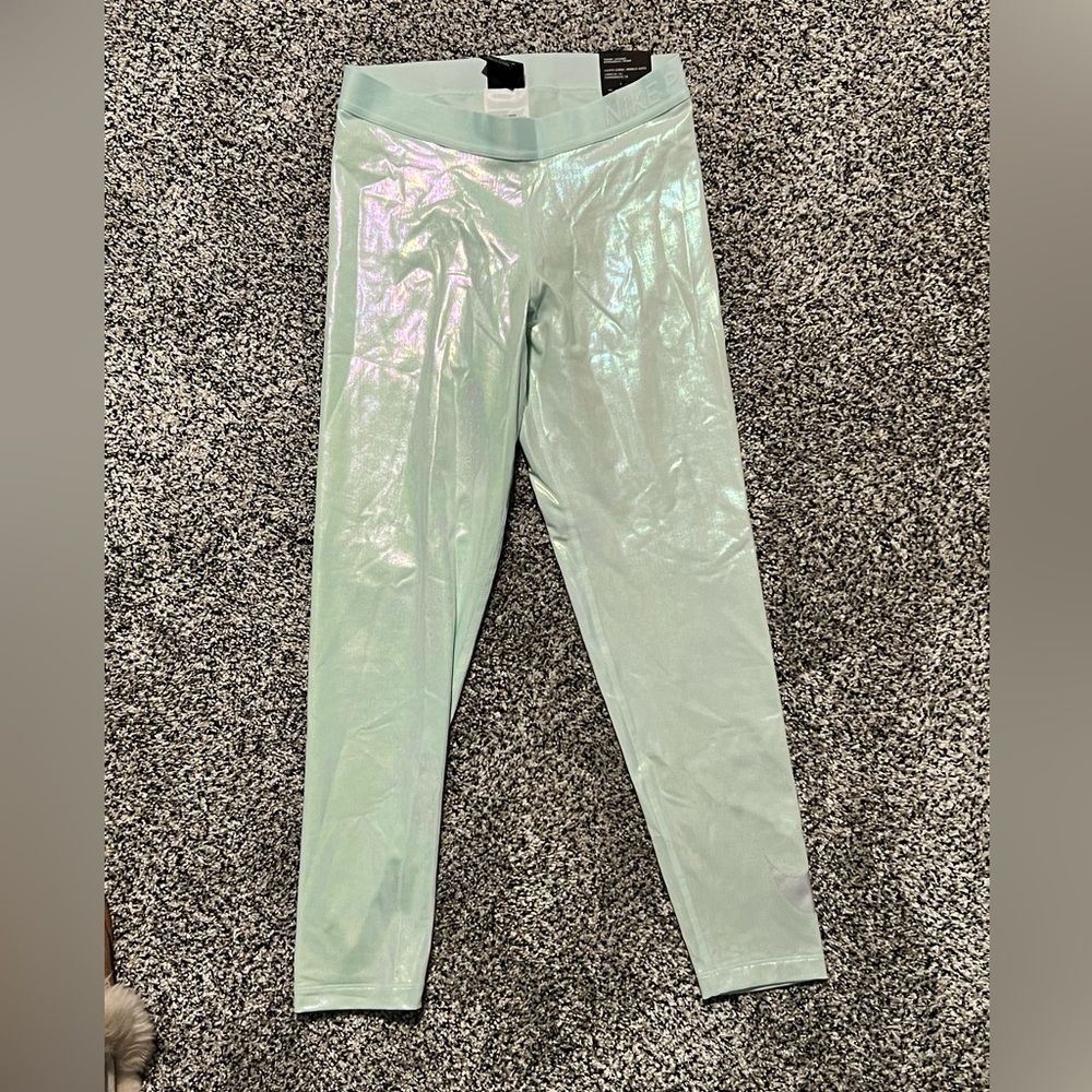 Nike Pro Dri-fit Leggings Mint iridescent size Medium new with tags
